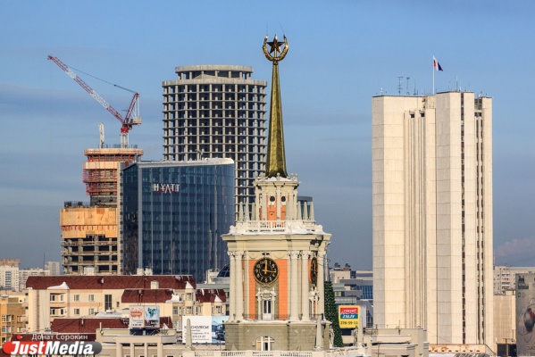 Администрация Екатеринбурга объявила войну арендаторам городских зданий - Фото 1