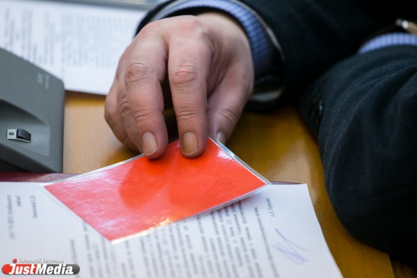 В Камышлове прокуратура оставила двух депутатов без мандатов - Фото 1