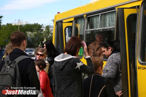 Мэрия опять откладывает транспортную реформу. С июля в Екатеринбурге ликвидируют только четыре коммерческих маршрута - Фото 1
