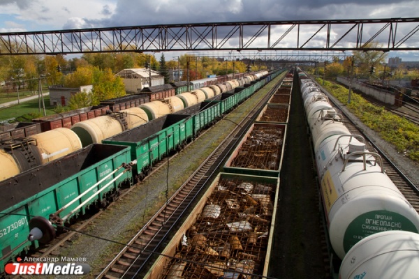 Логисты планируют запустить контейнерные поезда между Москвой и Екатеринбургом - Фото 1
