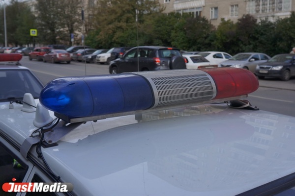 Четыре человека пострадали в серьезном ДТП в Каменске-Уральском - Фото 1