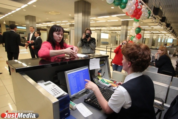 В Кольцово увеличат число стоек паспортного контроля - Фото 1