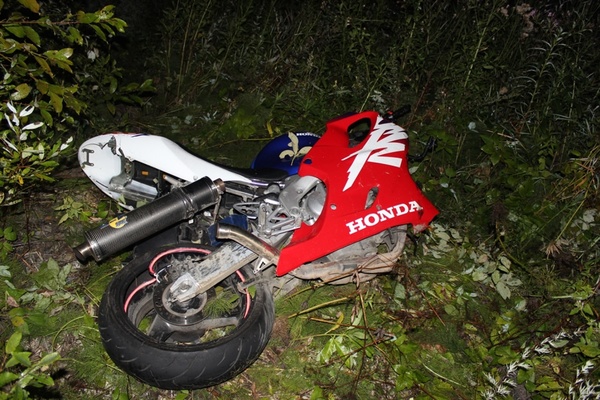Госавтоиспекция разыскивает водителя тягача, который раздавил на Пермском тракте мотоциклиста - Фото 1