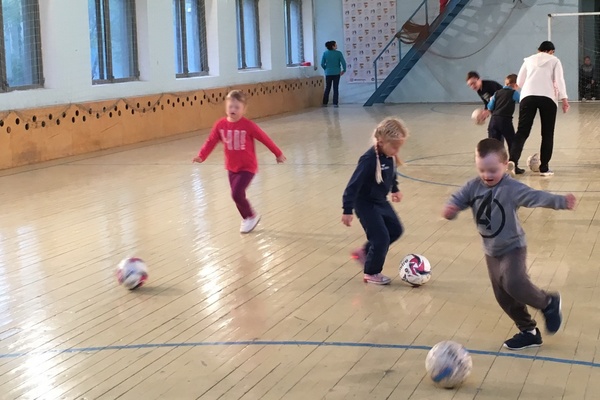 Дети-инвалиды смогут играть в мини-футбол в Екатеринбурге - Фото 1