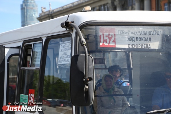 Правительство РФ уменьшило количество гастарбайтеров в общественном транспорте - Фото 1