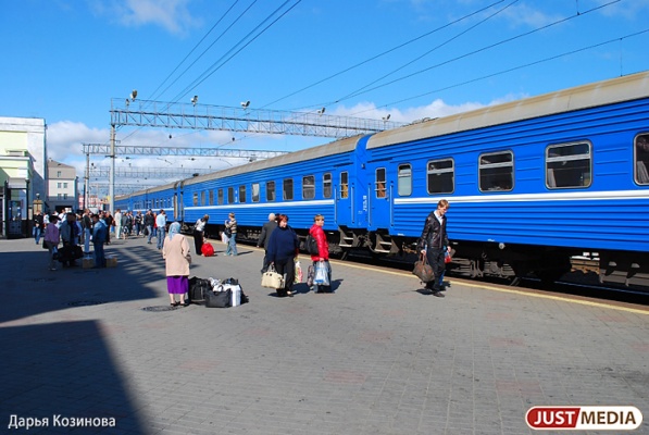 В Свердловской области увеличат число вагонов в «дачных» поездах. РАСПИСАНИЕ - Фото 1