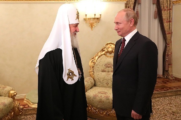 Владимир Путин и патриарх Кирилл обсудили строительство храма святой Екатерины - Фото 1