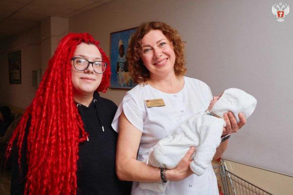Жительница Тольятти через два года после пересадки сердца родила девочку - Фото 1