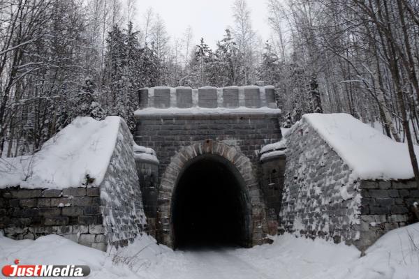 Ищем золото Колчака и исследуем коммуникации старейшего тоннеля под Екатеринбургом. JUSTTRIP - Фото 2