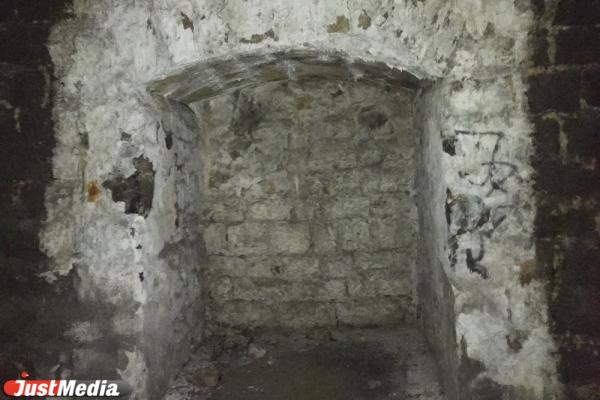 Ищем золото Колчака и исследуем коммуникации старейшего тоннеля под Екатеринбургом. JUSTTRIP - Фото 5
