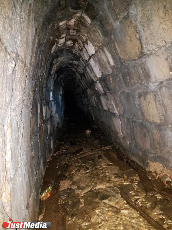 Ищем золото Колчака и исследуем коммуникации старейшего тоннеля под Екатеринбургом. JUSTTRIP - Фото 8