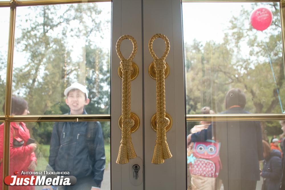 «Это ненормальный вкус». Дети и родители – об интерьерах в школе Симановского - Фото 1