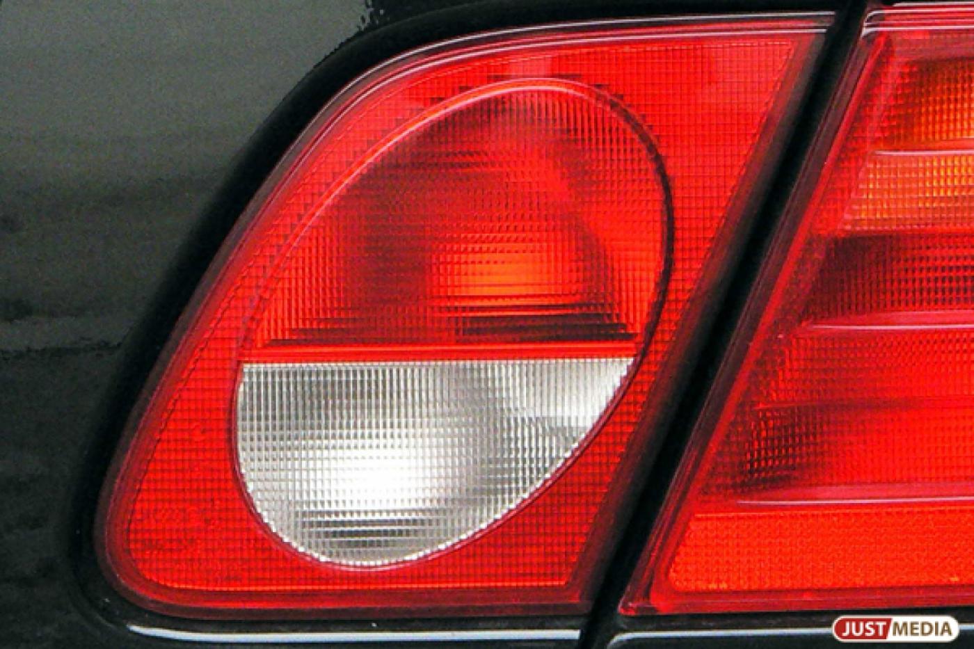 Инспекторы ДПС задержали подозреваемых в краже госномеров с автомобилей - Фото 1