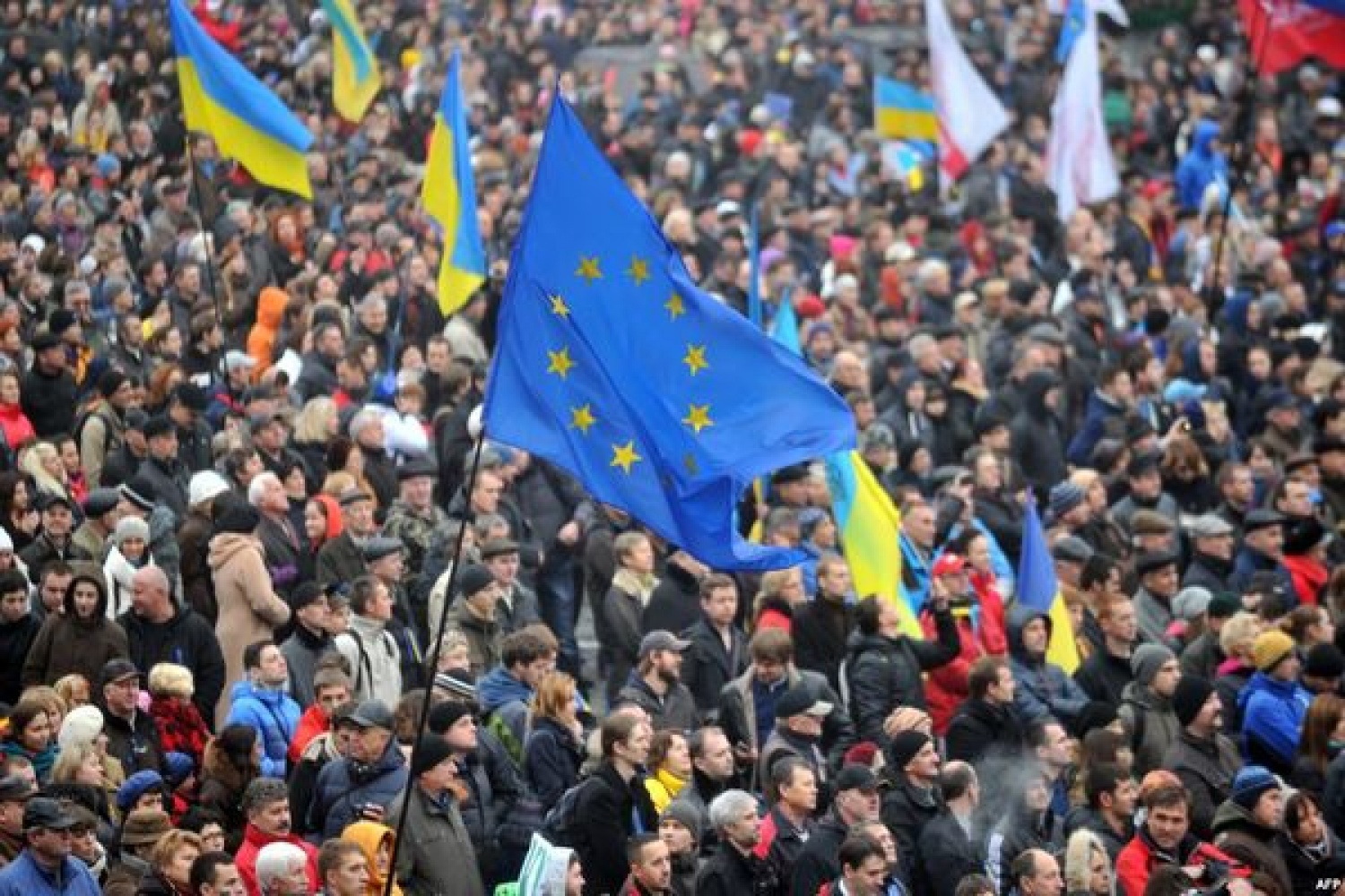 Последний год украины. Евромайдан на Украине. Украина це Европа Майдан. Украина народный бунт. Евромайдан хронология.