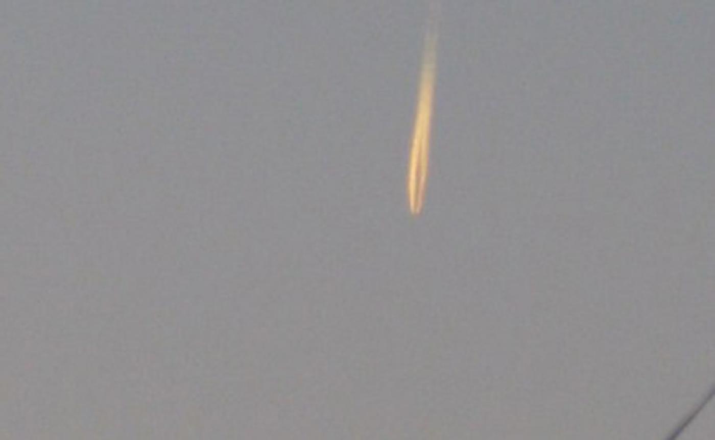 Два огненных овала пролетели утром над Екатеринбургом - Фото 1