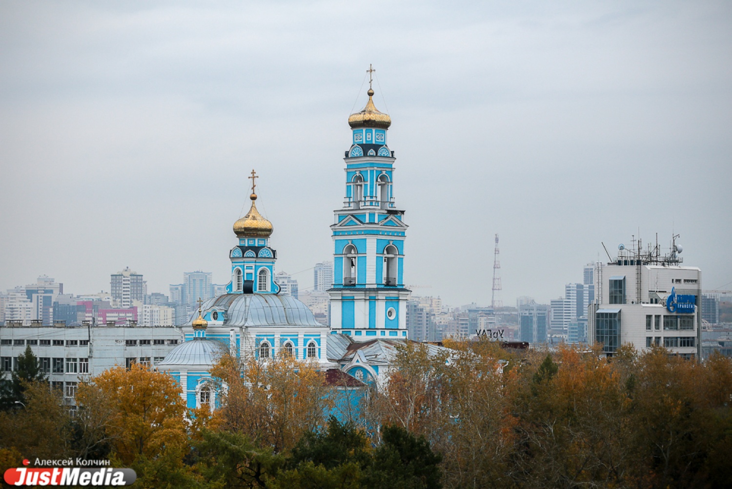 Церковь возле Армады Оренбург