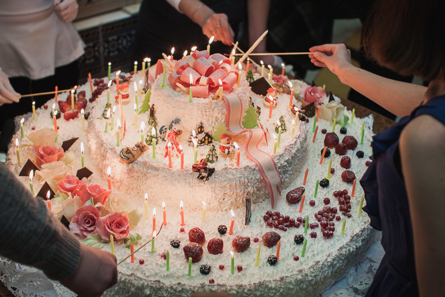 С днем рождения огромные тортики