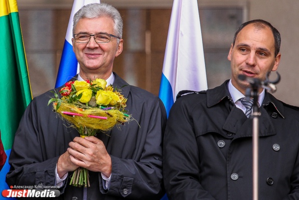 Куйвашев не пойдет 1 сентября на школьную линейку - Фото 1