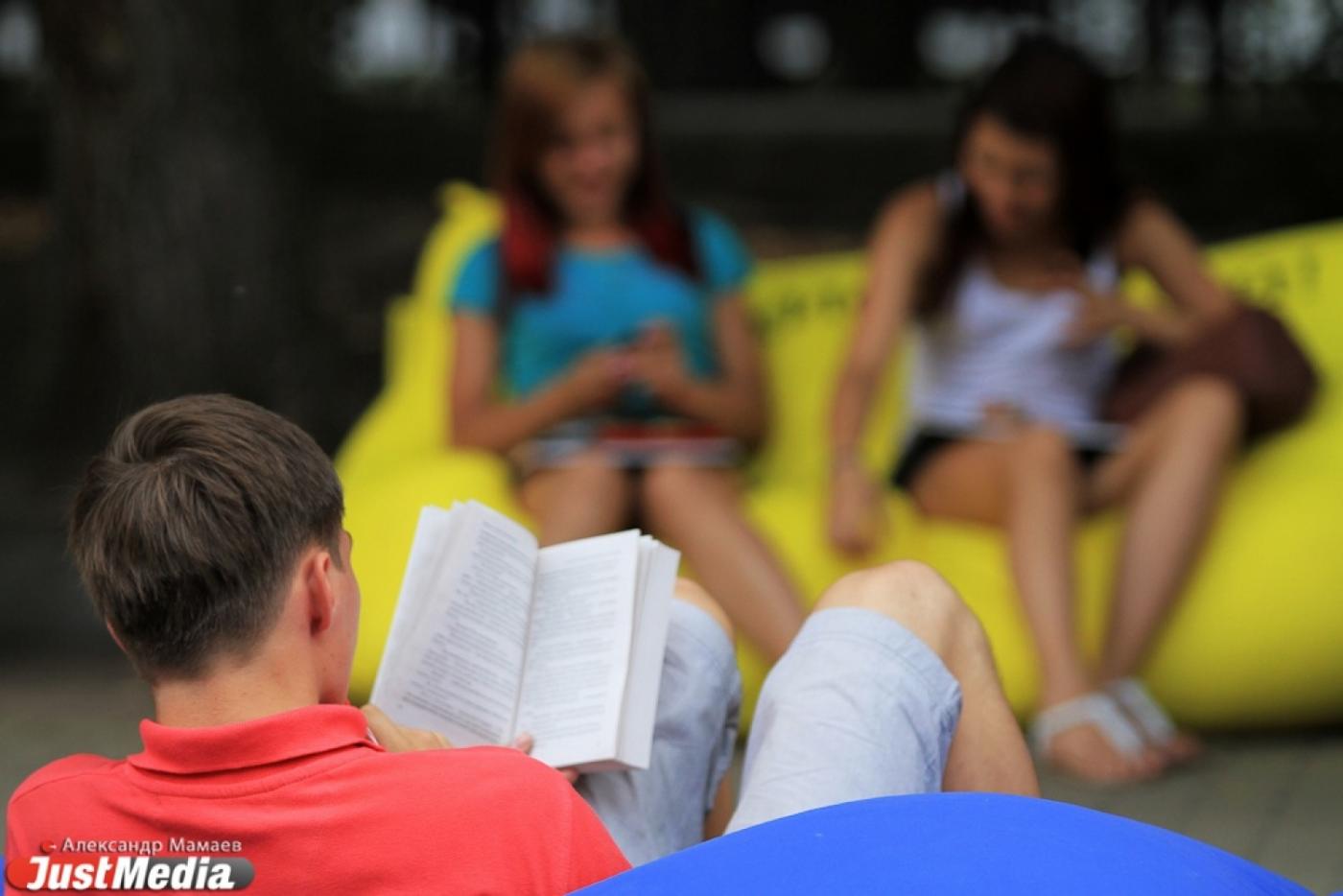 Жители Екатеринбурга в течение года будут читать любимые произведения Владислава Крапивина - Фото 1