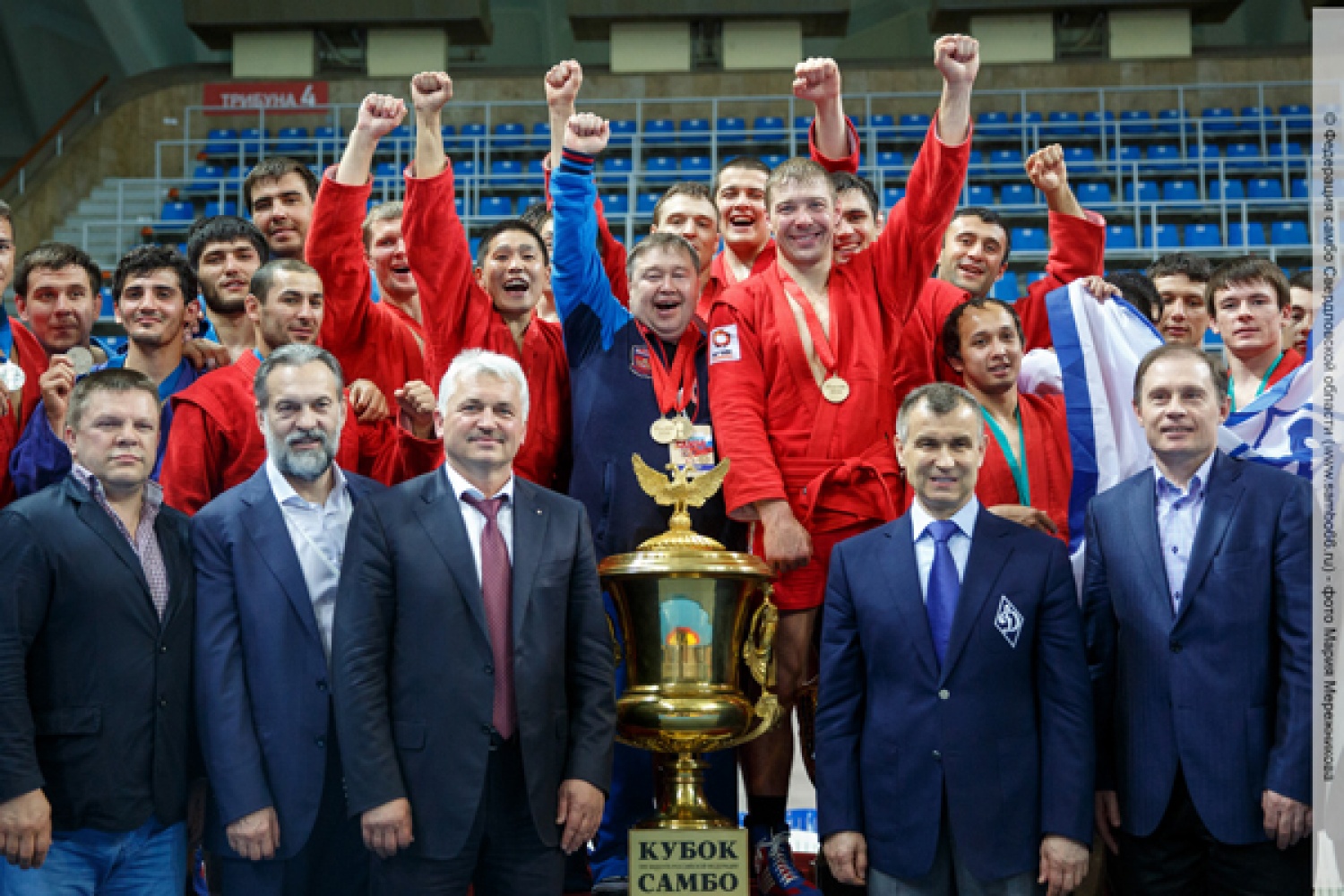 Стенников Валерий Глебович самбо