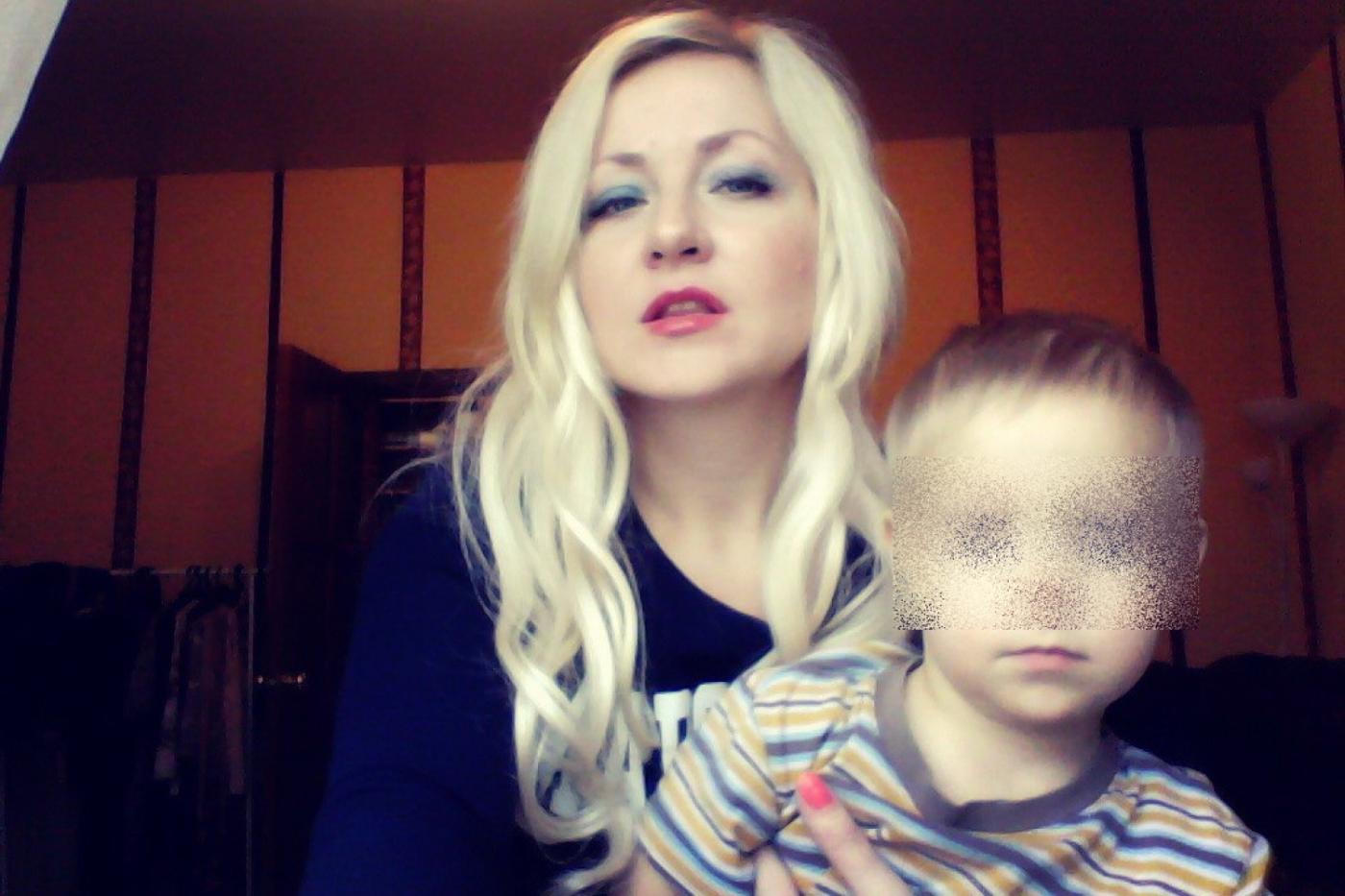 Пермяк потребовал отставки курганского губернатора из-за осужденной за репост воспитательницы - Фото 1