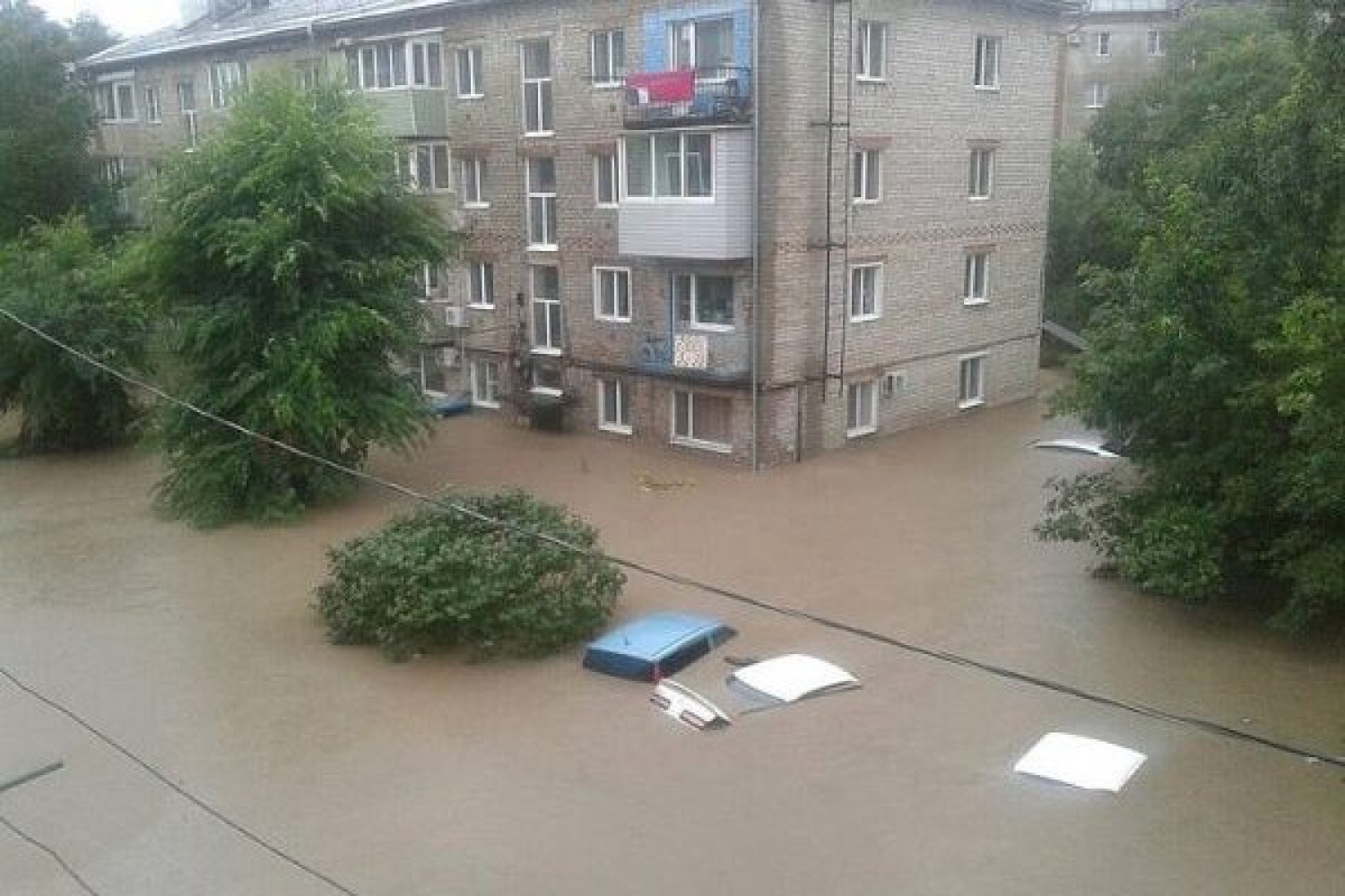 Время в уссурийске. Уссурийск потоп 2017. Уссурийск потоп 2020. Потоп в Уссурийске 2015. Наводнение в Приморском крае 2017.