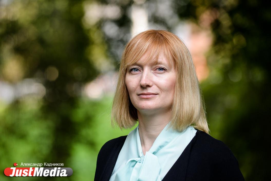 Юрист Наталья Попова: «Осень - лучшее время года. Особенно период, когда идут дожди». В Екатеринбурге +12 - Фото 1