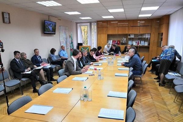 Заседание думы Асбеста снова сорвалось из-за вопроса о создании особой территории - Фото 1