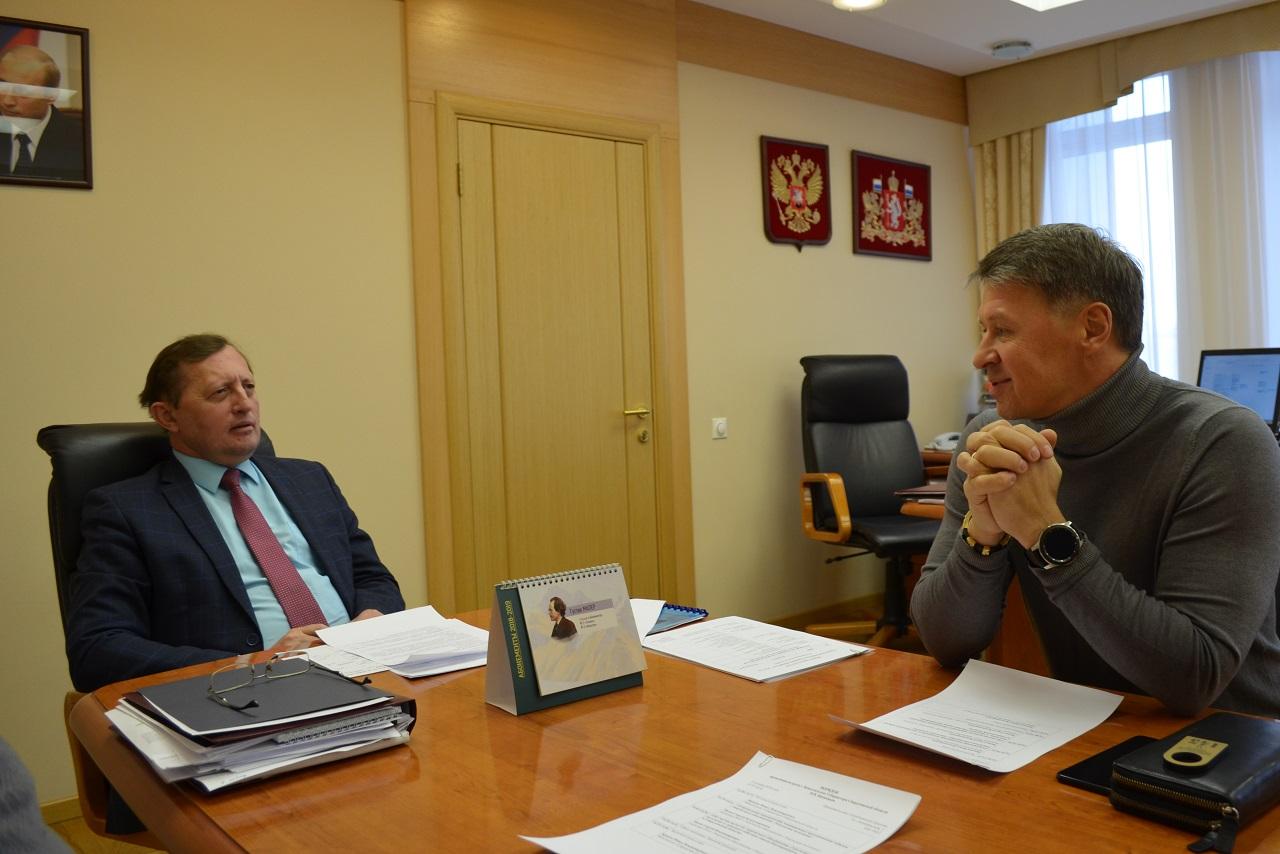 «Уральские пельмени» отметят юбилей… трамваями с фильмом о Демидовых - Фото 1