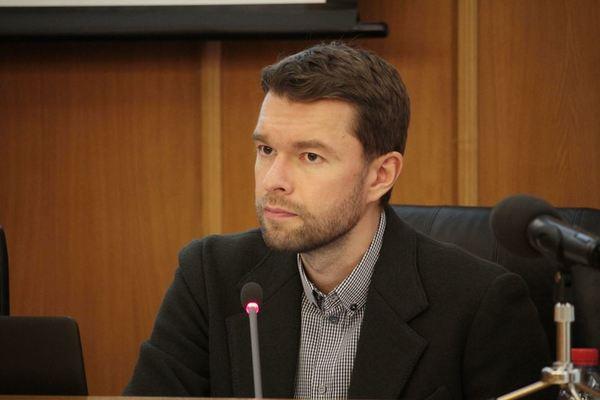 Алексей Вихарев об отказе утверждать новую структуру мэрии: «Мы не будем принимать решение по одной пояснительной записке» - Фото 1