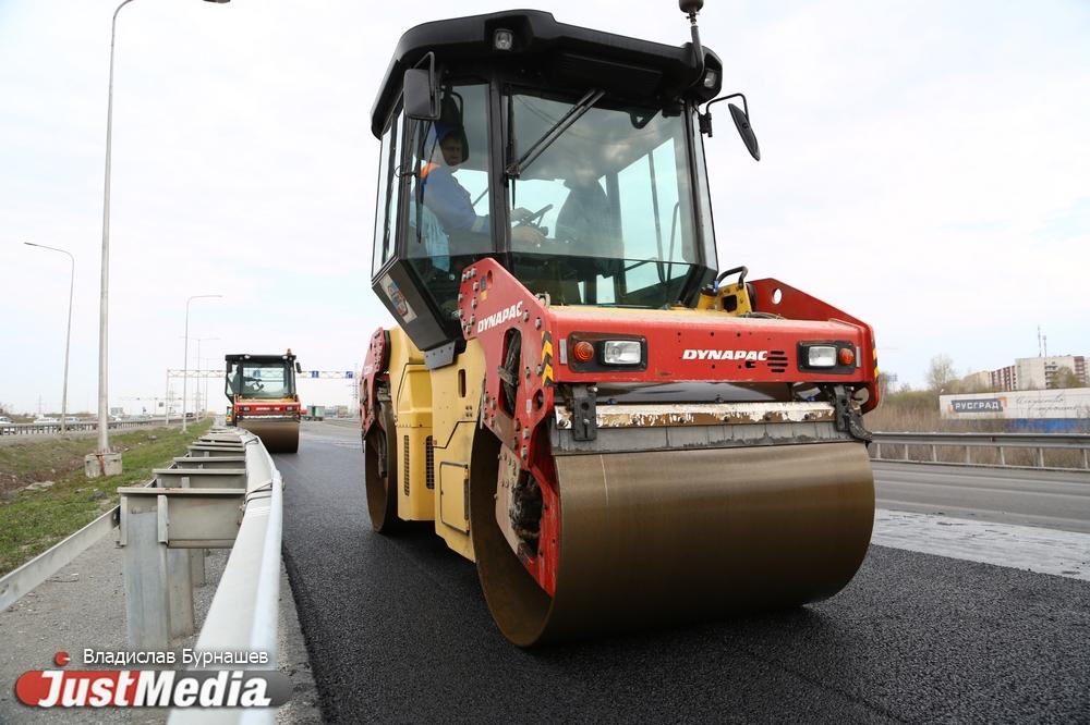 В Екатеринбурге за 16 миллионов рублей капитально отремонтируют участок улицы 8 Марта - Фото 1