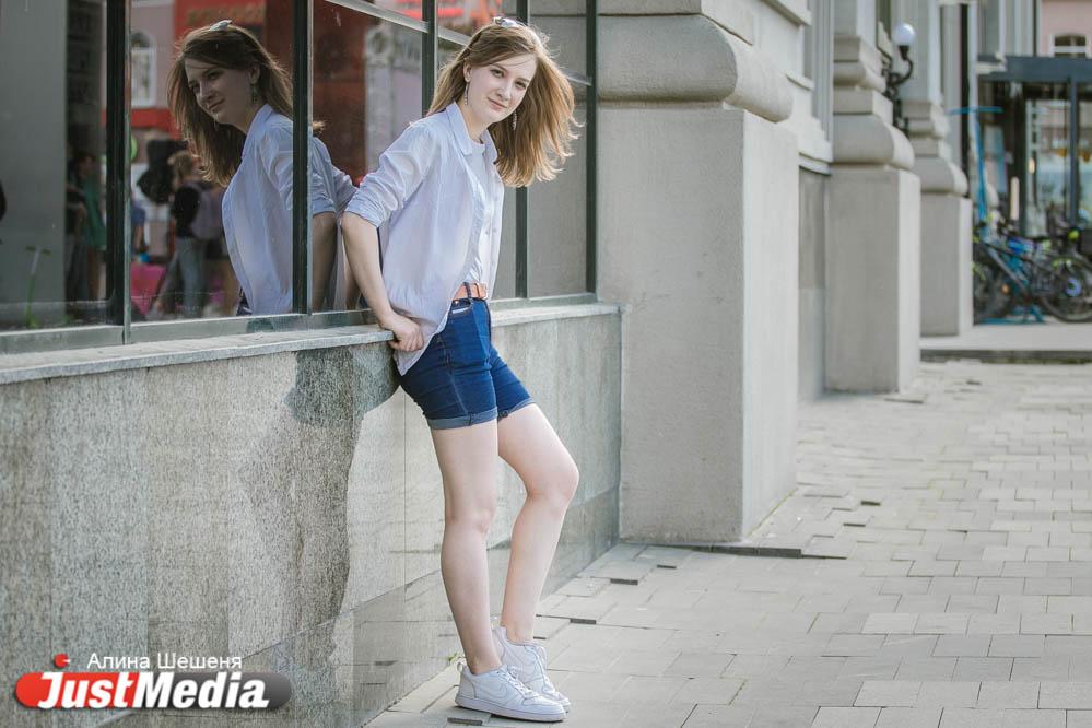 Барабанщица София Габитова: «Мне очень нравится погода этим летом. Хочется гулять, гулять, гулять». В Екатеринбурге +25 - Фото 1