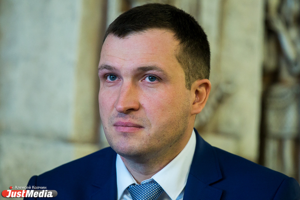 В рабочую группу по строительству объектов Универсиады вошел чиновник, написавший заявление об увольнении - Фото 1