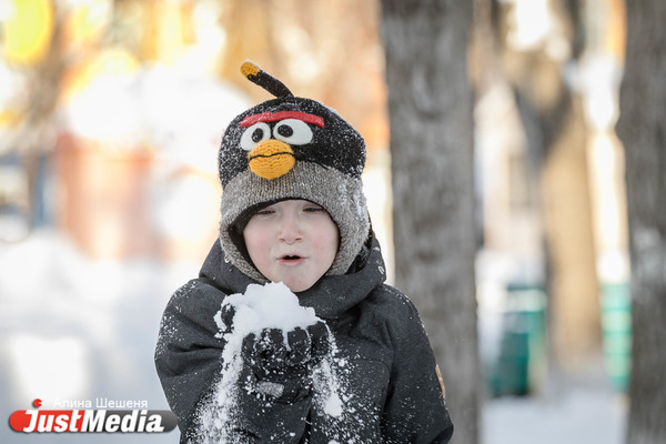 Степан, будущий робототехник: «Люблю зиму за то, что можно кататься с горки и делать снежных ангелов». В Екатеринбурге -4 - Фото 1