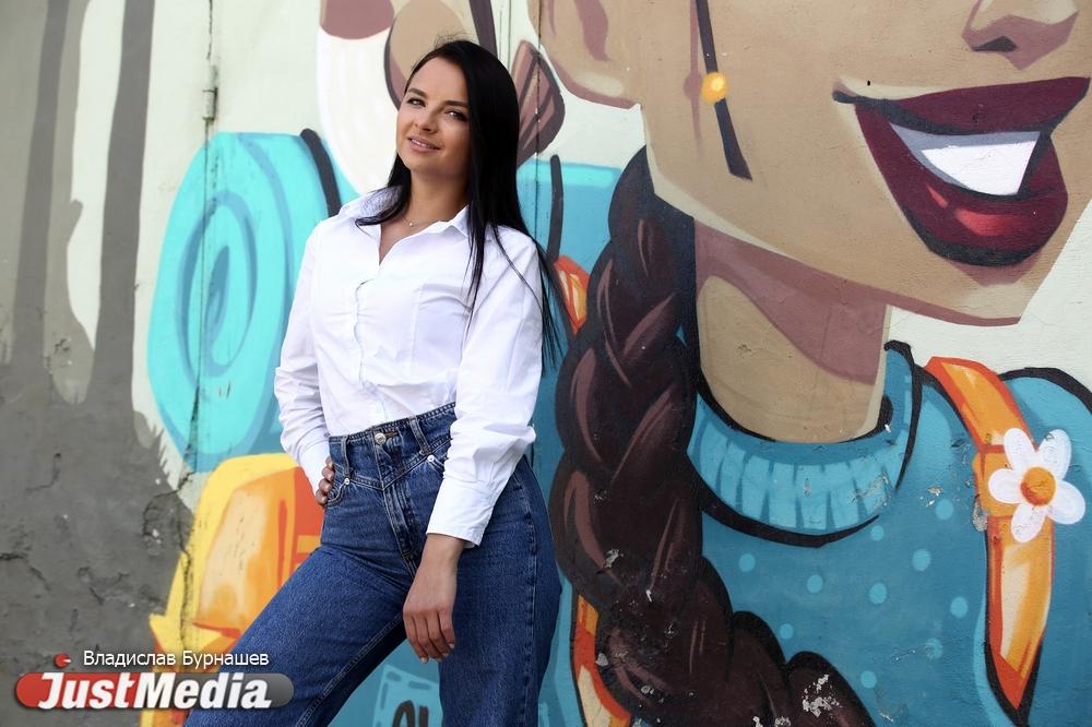 Елена Белобородова, телеведущая: «Это лето, которое мы заслужили, - Екатеринбург переплюнул даже Сочи». В Екатеринбурге +21 градус - Фото 1