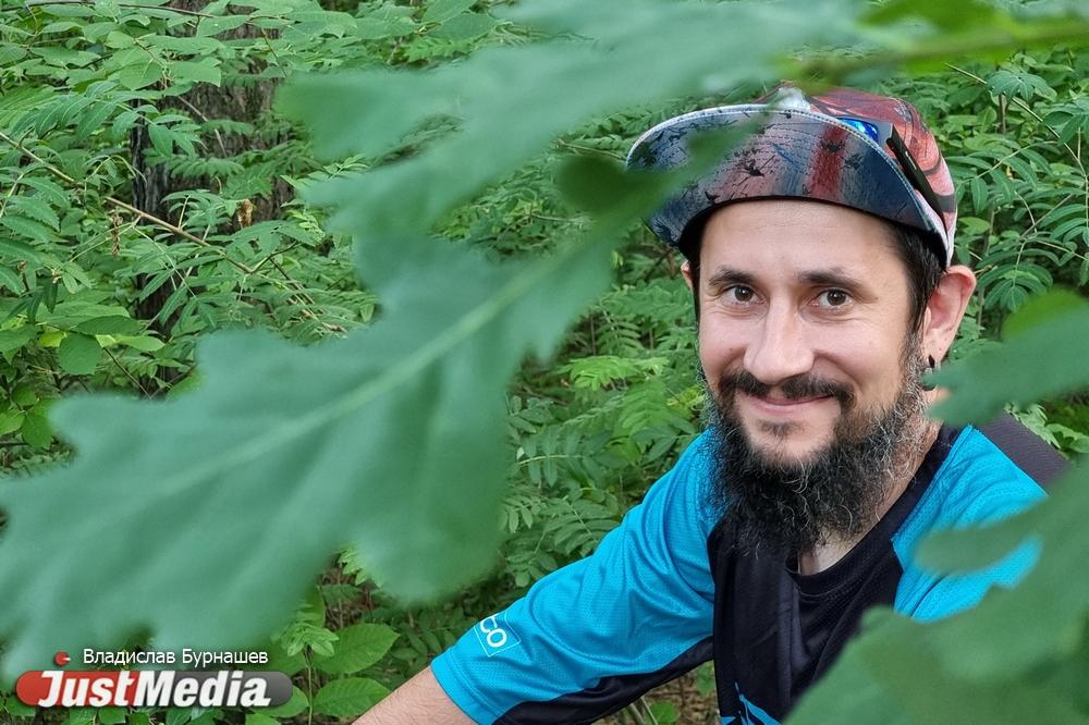 Александр Черных, видеооператор: «Жара, ребятки. Катаемся на великах и пьем больше водички». В Екатеринбурге +34 градуса - Фото 1