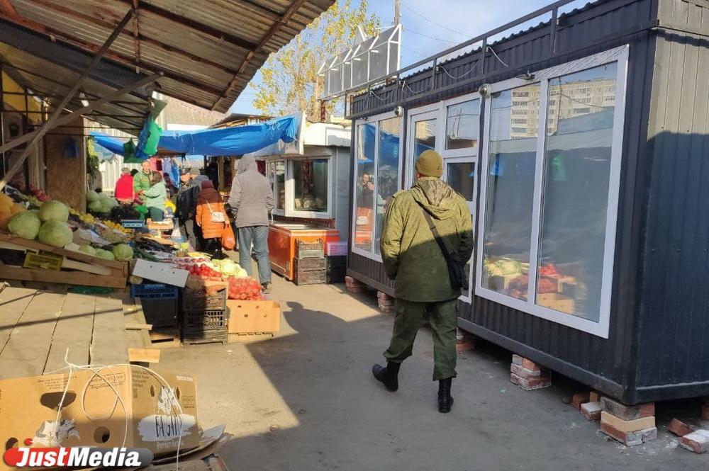 По делу о производстве и отравлением суррогатным алкоголем в Екатеринбурге появился третий подозреваемый - Фото 1