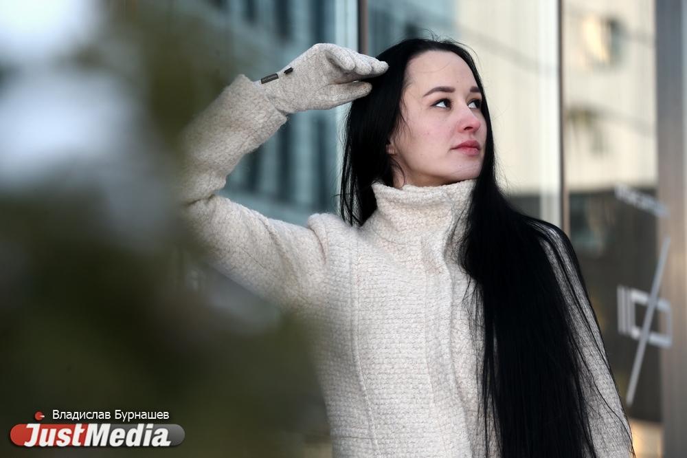 Гузель Кучумова, психолог: «Вот и пришла на Урал зима. Повод порадоваться первому снегу и забыть осеннюю депрессию». В Екатеринбурге -1 градус - Фото 1