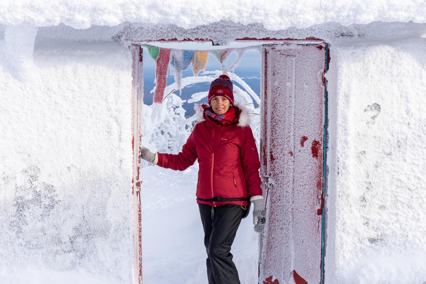 Екатерина Дербукова, гид по Уралу: «Погода просто супер: тепло, свежо, воздух теплый и даже не морозный». В Екатеринбурге -8 градусов - Фото 1