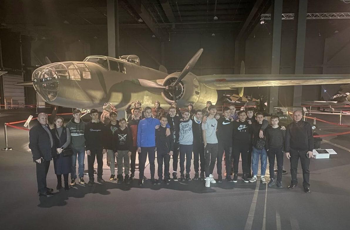 В Екатеринбург приехали 34 юных спортсмена из ДНР - Фото 1