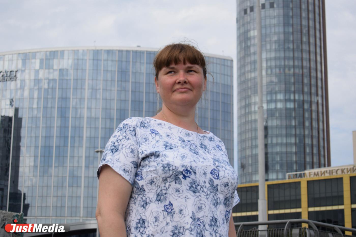 Надежда Черепанова, библиотекарь: «Небо, полное грозою, все в зарницах трепетало». В Екатеринбурге +25 градусов - Фото 1