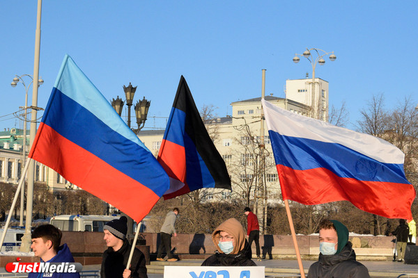 Председатель свердловских ветеранов поддержал решение Президента по признанию ЛНР и ДНР - Фото 1