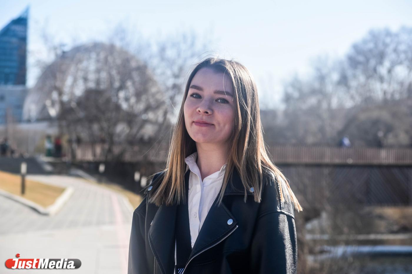 Дарья Богомолова, медсестра: «Еще чуть-чуть и можно будет с удовольствием гулять вечерами». В Екатеринбурге 18 градусов - Фото 1