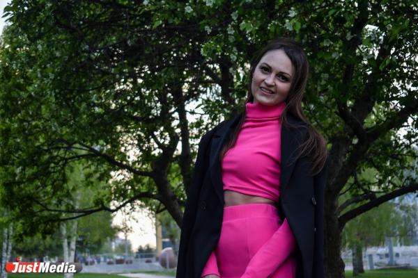 Алена Логинова, участница Майской прогулки: «Морозы наконец-то отступают, и в город возвращается весна». В Екатеринбурге 20 градусов - Фото 1