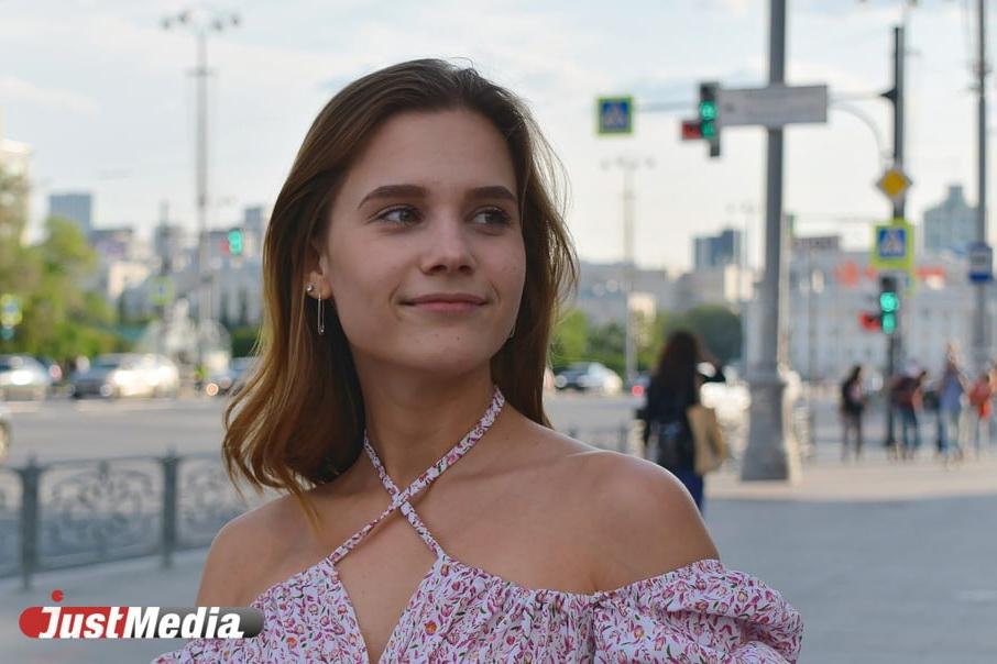 Полина Водолазова, специалист по камню: «Как хорошо, что погода дает нам отдохнуть». В Екатеринбурге +22 градуса - Фото 1