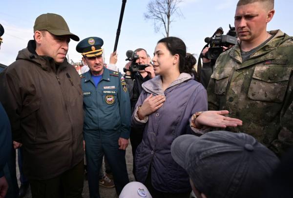 «Жители поняли, что не остались один на один со своей бедой, им помогут». Председатель совета глав Северного управленческого округа Сергей Бондаренко сообщил, что Сосьва скоро возродится - Фото 1