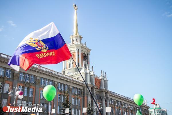 В Госдуме предлагают увеличить финансирование фильмов с госсимволикой - Фото 1