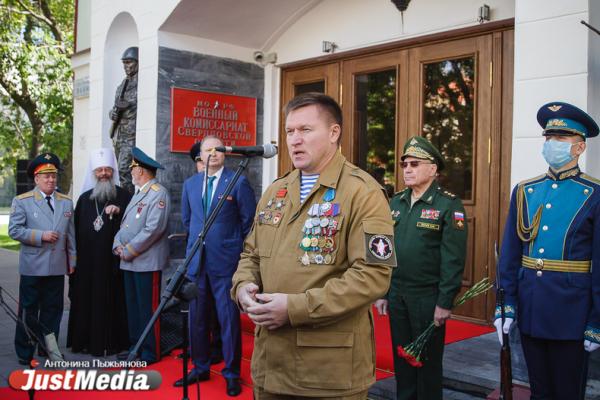 Глава уральского Союза десантников Евгений Тетерин получил ранение на СВО - Фото 1