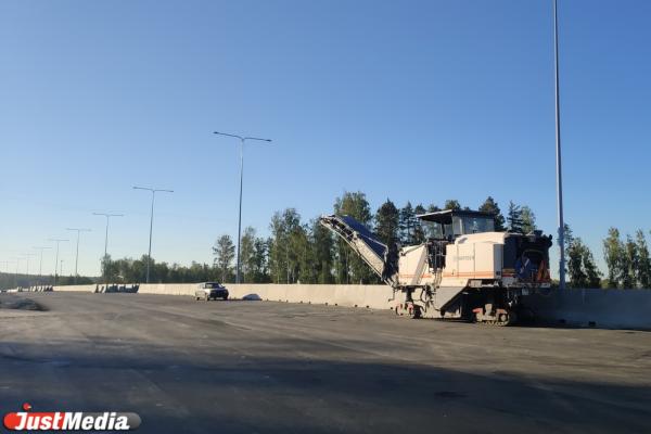 Еще один участок ЕКАДа власти расширят до шести полос - Фото 1