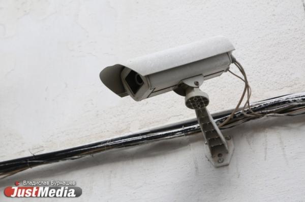 Депутат ЕГД Колесников предложил внедрить в городские камеры систему распознавания лиц - Фото 1